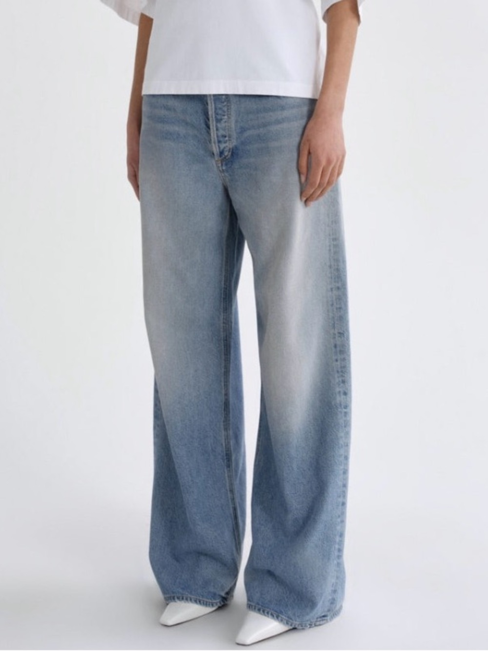 AGOLDE Low Slung Baggy Flyweight Jeans in Reset 26